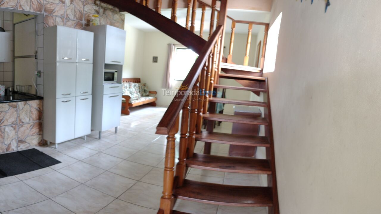 Casa para alquiler de vacaciones em Ubatuba (Centro)