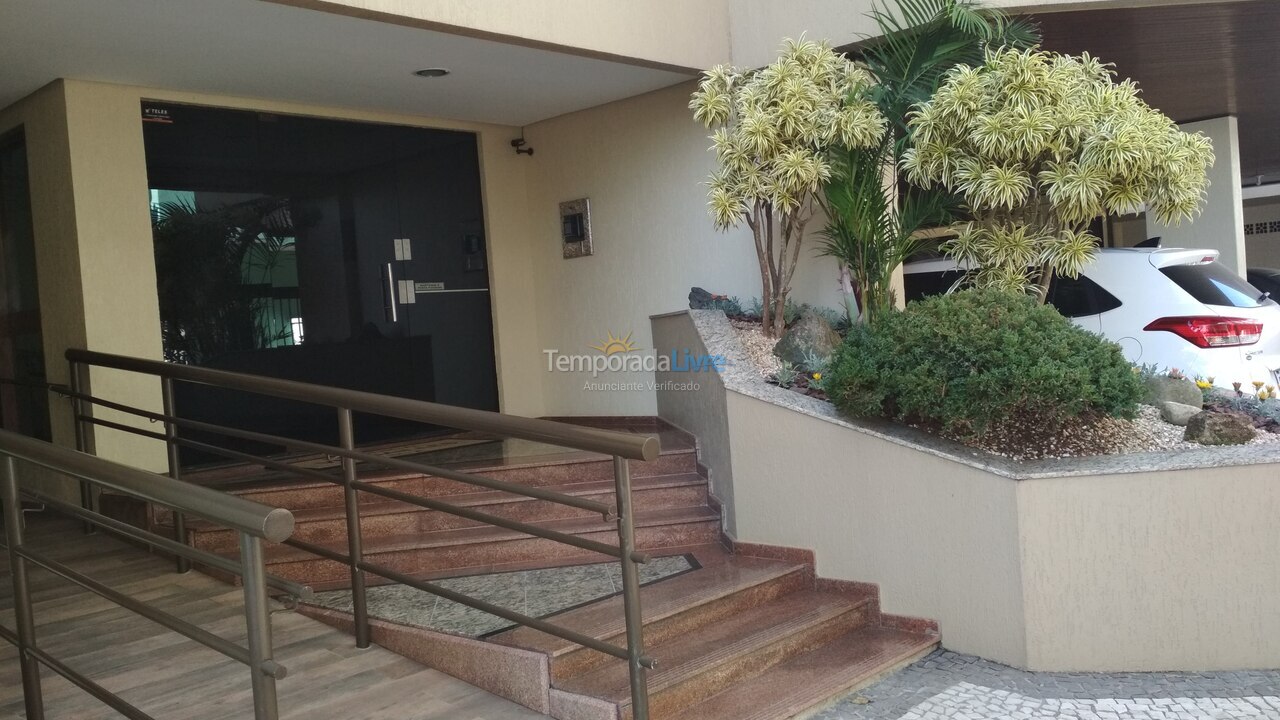 Apartment for vacation rental in Itapema (Meia Praia)