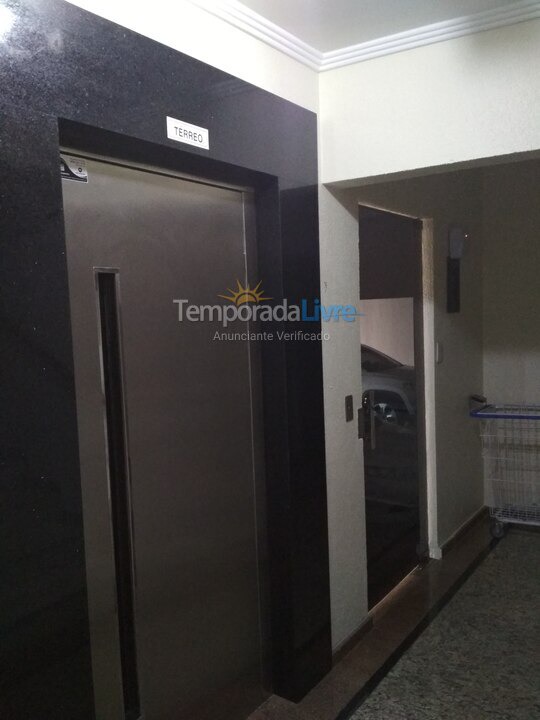 Apartment for vacation rental in Itapema (Meia Praia)