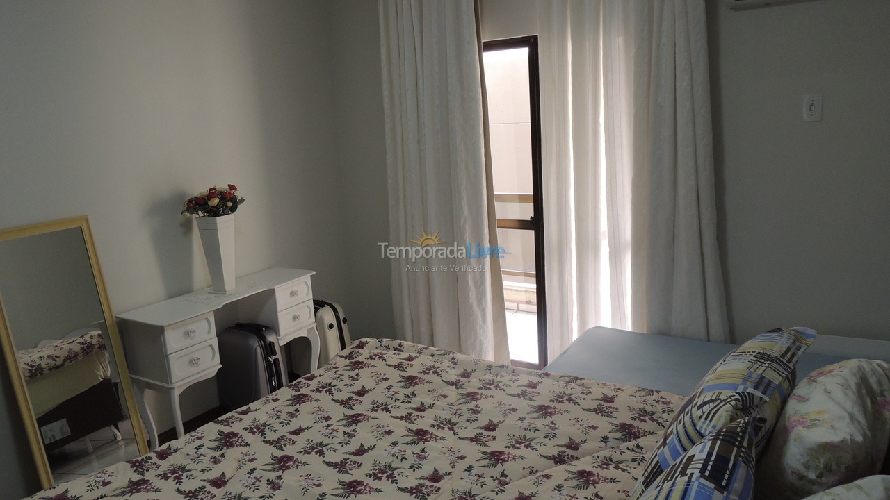 Apartment for vacation rental in Itapema (Meia Praia)