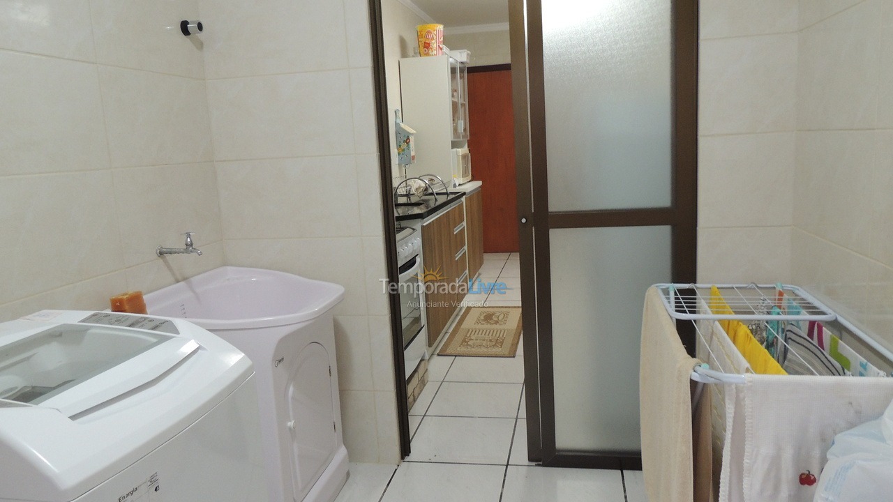 Apartment for vacation rental in Itapema (Meia Praia)