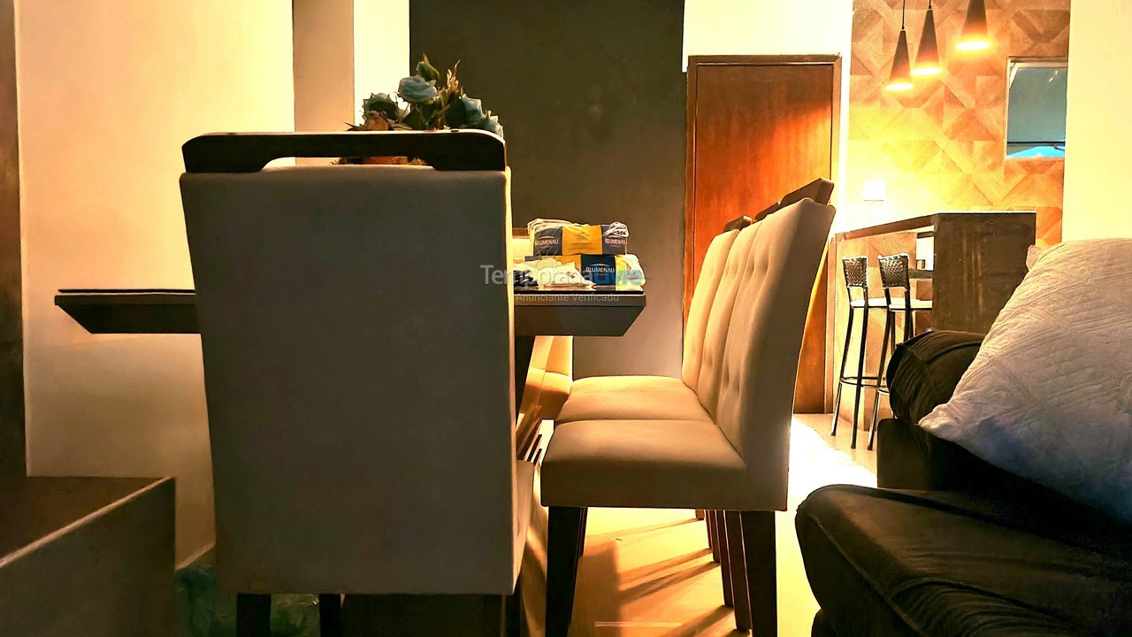 Apartamento para aluguel de temporada em Ubatuba (Praia Grande)