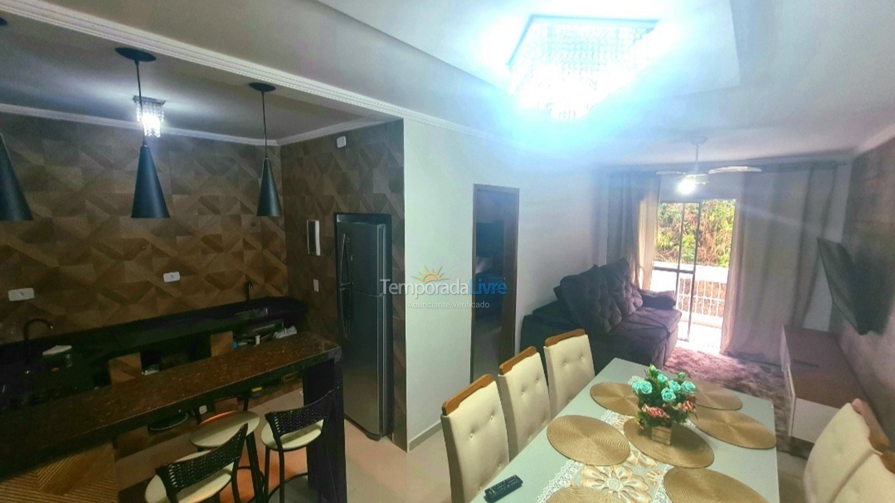 Apartamento para aluguel de temporada em Ubatuba (Praia Grande)