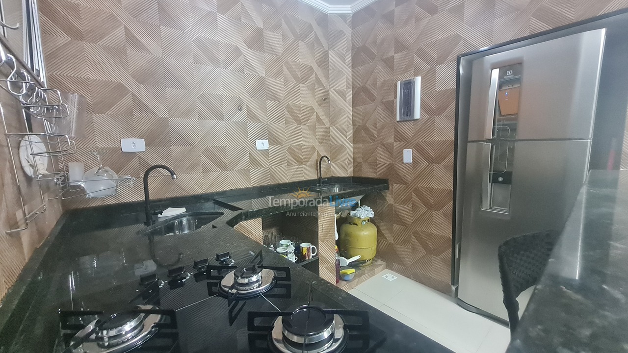 Apartamento para aluguel de temporada em Ubatuba (Praia Grande)