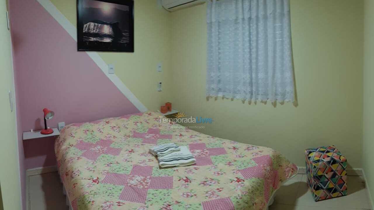 Apartamento para aluguel de temporada em Florianópolis (Cachoeira do Bom Jesus)