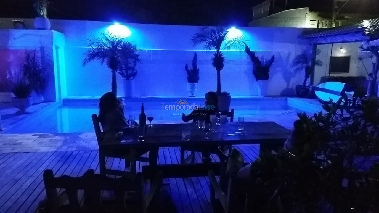 Casa para aluguel de temporada em Cabo Frio (Peró)