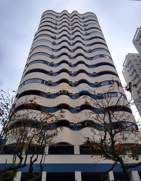 Apartment for vacation rental in Guarujá (Pitangueiras)