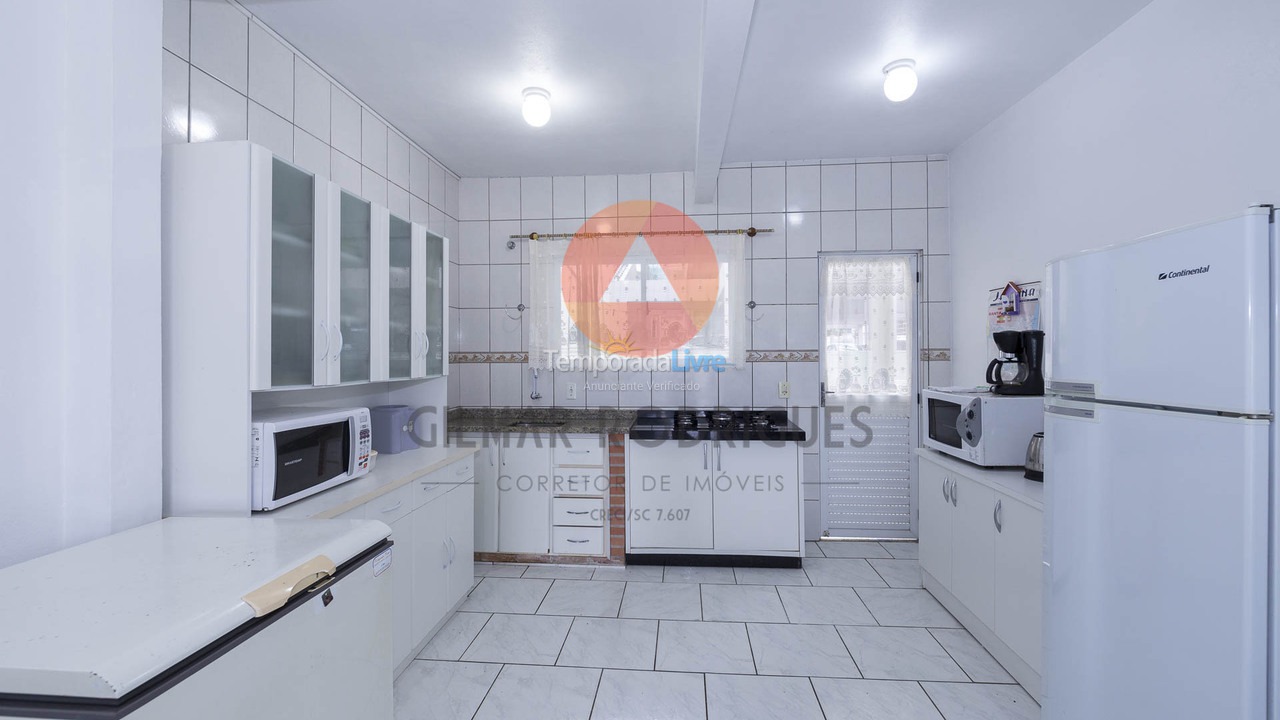 Casa para alquiler de vacaciones em Bombinhas (Mariscal)