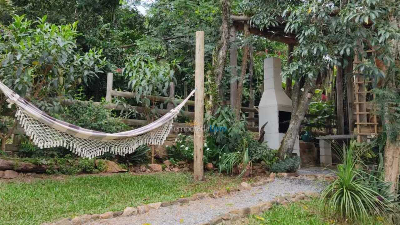 Casa para alquiler de vacaciones em Imaruí (Praia Vermelha)