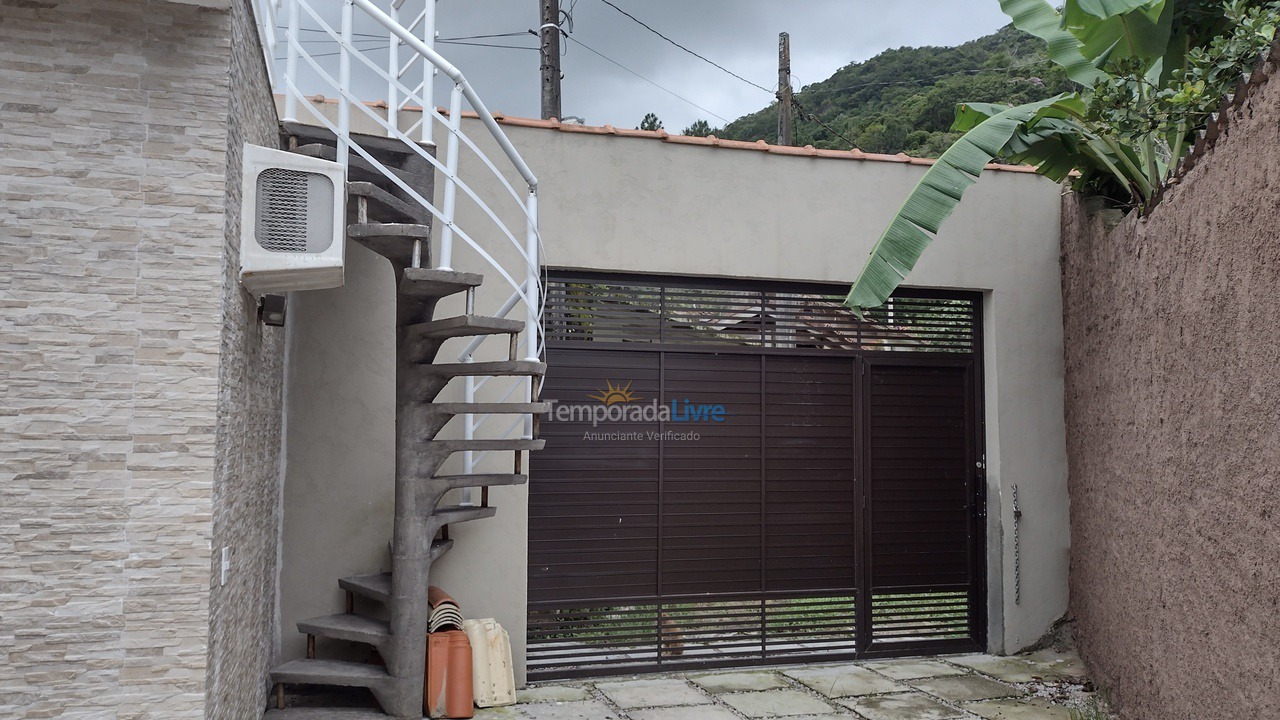 Casa para alquiler de vacaciones em Ubatuba (Tabatinga)