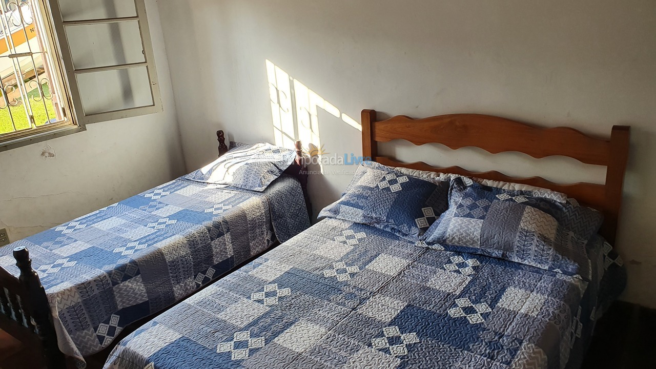 Casa para alquiler de vacaciones em Caraguatatuba (Indaiá)