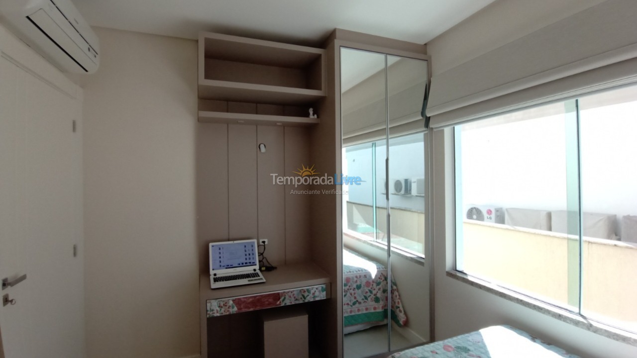 Casa para aluguel de temporada em Bombinhas (Canto Grande)