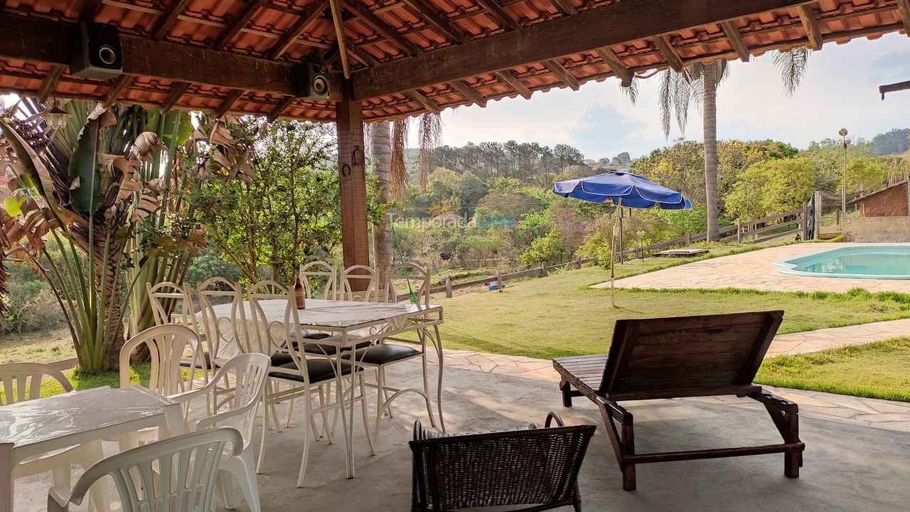 Chácara / sítio para aluguel de temporada em Bragança Paulista (Boa Vista dos Silvas)
