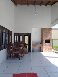 House 100m from the sea