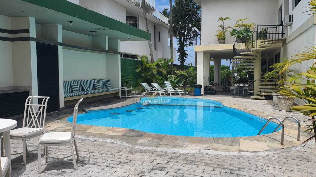 Casa para aluguel de temporada em Guarujá (Enseada)