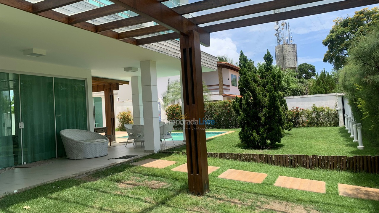 Casa para aluguel de temporada em Camaçari (Praia de Guarajuba)