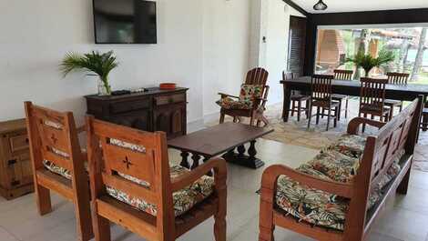 Sua Casa de temporada Pé na Areia na Praia de Maresias!