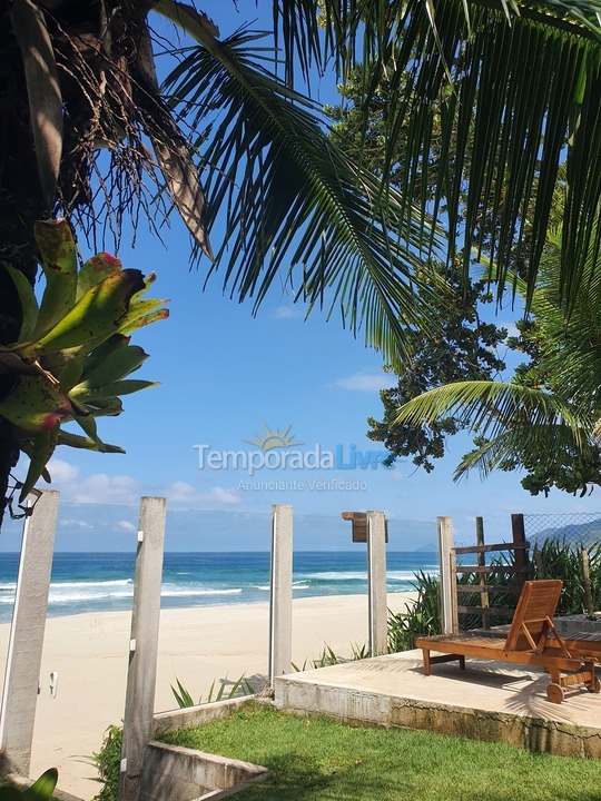 Casa para aluguel de temporada em São Sebastião (Maresias)