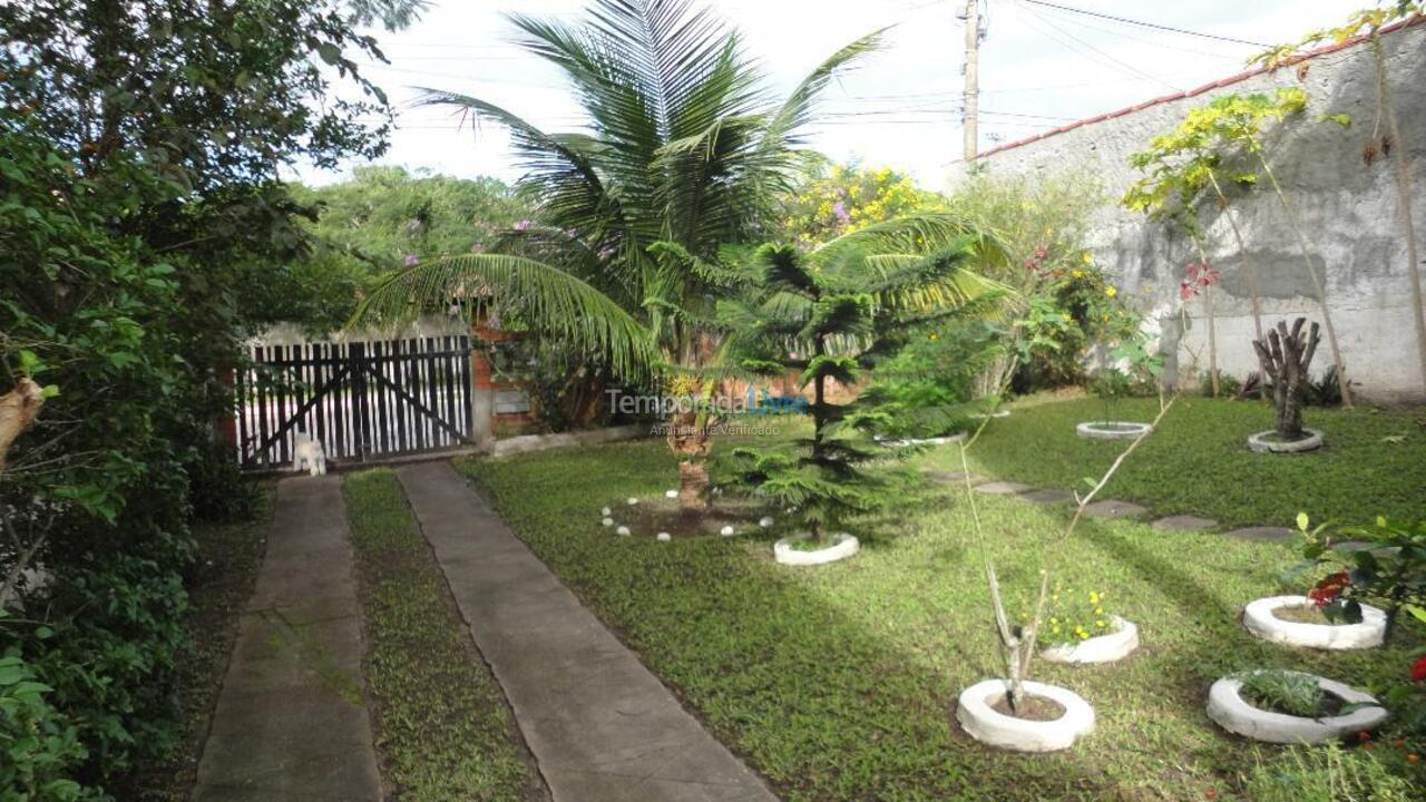 Casa para alquiler de vacaciones em Cabo Frio (Bairro Caminho de Buzios)