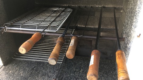 Linda vista ar split 2quartos 2wc wi-fi piscina garagem portaria 24 h