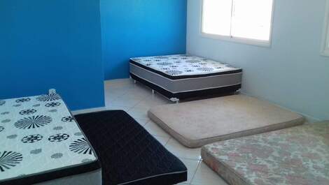 HERMOSA CASA DUPLEX AMPLIA. A SOLO 800 METROS DE LA PLAYA, 4 DORMITORIOS