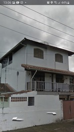 Great accommodations, close to the beach and downtown, easy to get out of town!