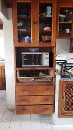 Great accommodations, close to the beach and downtown, easy to get out of town!