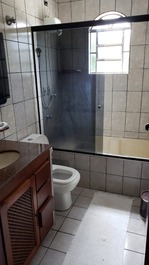 Great accommodations, close to the beach and downtown, easy to get out of town!