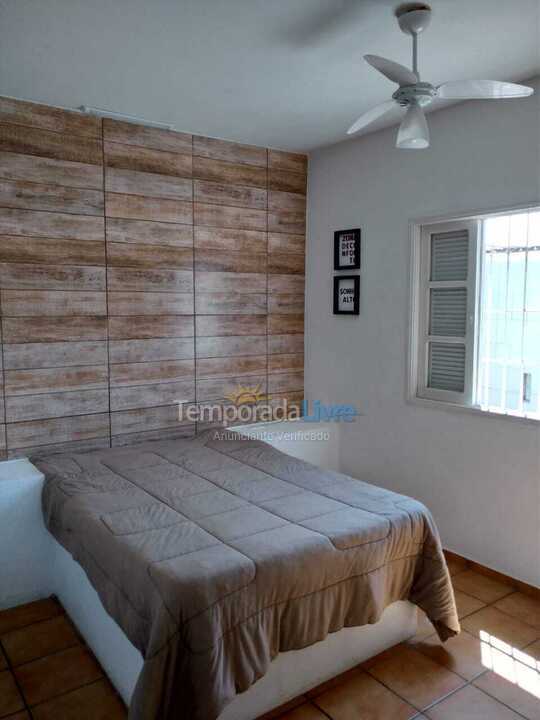 Casa para alquiler de vacaciones em Mongaguá (Jardim Praia Grande)