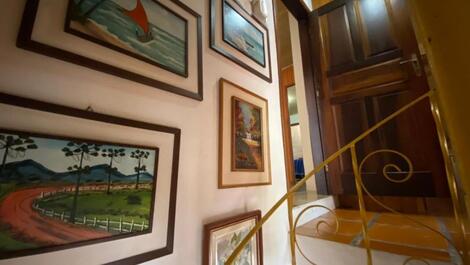 House with 05 bedrooms 100 meters from Morrinhos Beach