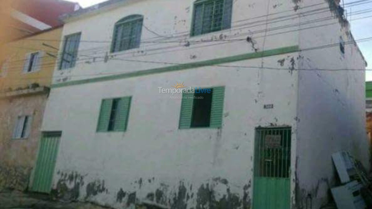 Casa para aluguel de temporada em São Thomé das Letras (Centro)