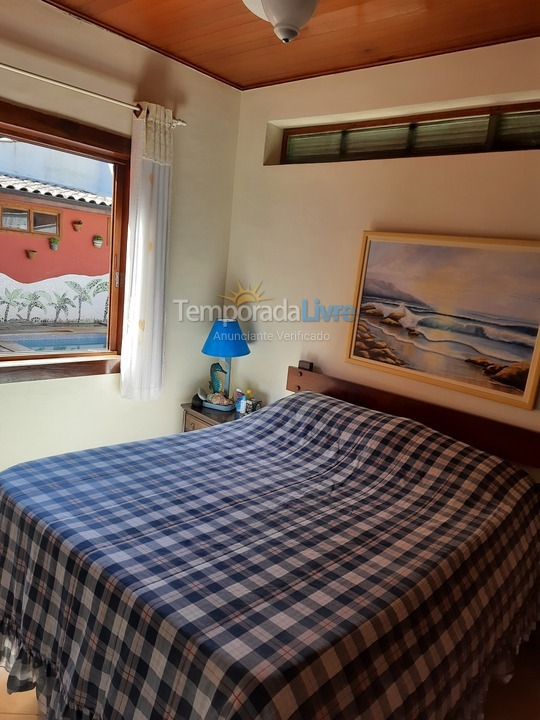 Casa para alquiler de vacaciones em Ubatuba (Praia do Lázaro)