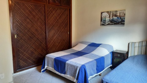 Praia do Lázaro en Ubatuba, con acceso a Domingas Dias y Sununga.