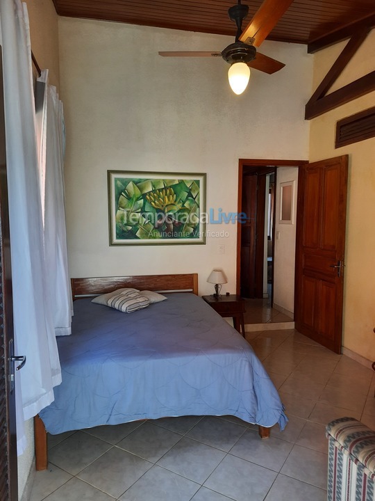 Casa para alquiler de vacaciones em Ubatuba (Praia do Lázaro)