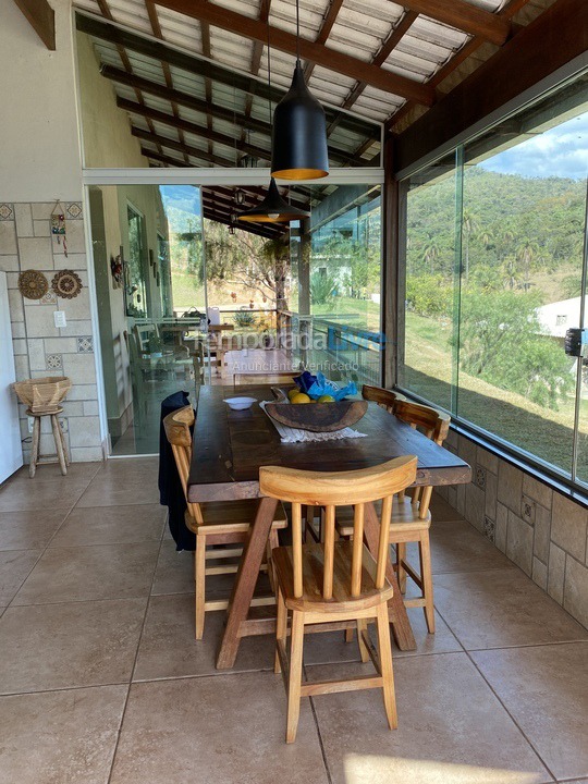 Granja para alquiler de vacaciones em São Joaquim de Bicas (Retiro da Mata)