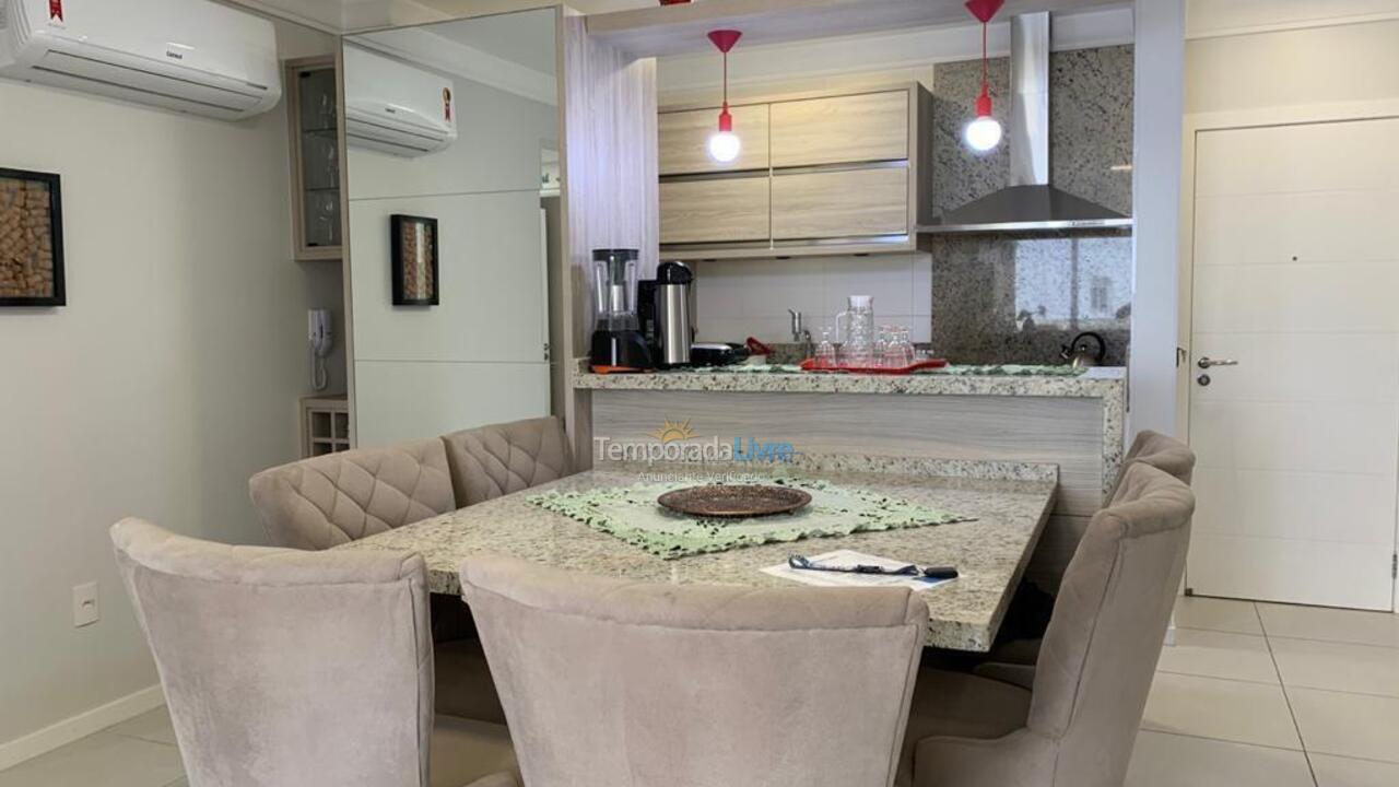 Apartamento para aluguel de temporada em Florianopolis (Praia dos Ingleses)