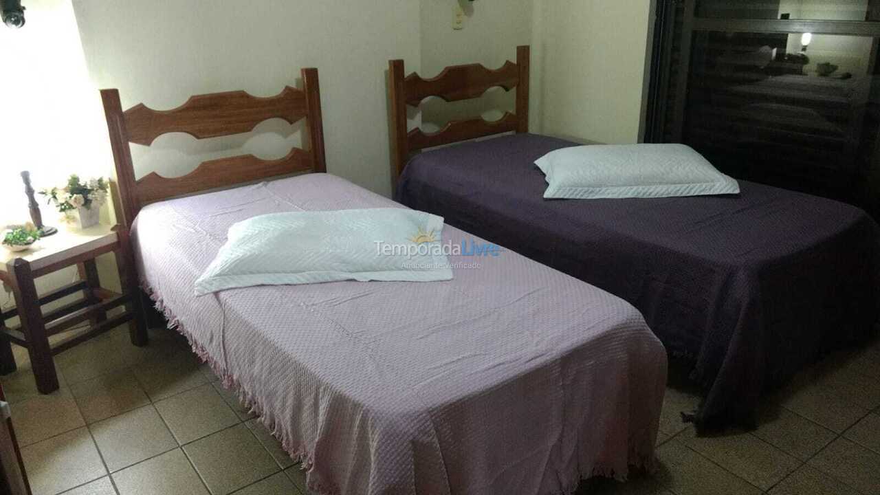 Apartamento para aluguel de temporada em Cabo Frio (Praia do Forte)