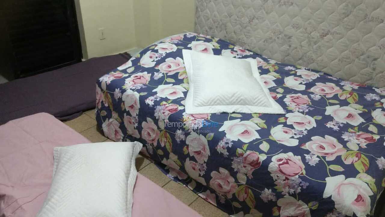 Apartamento para aluguel de temporada em Cabo Frio (Praia do Forte)