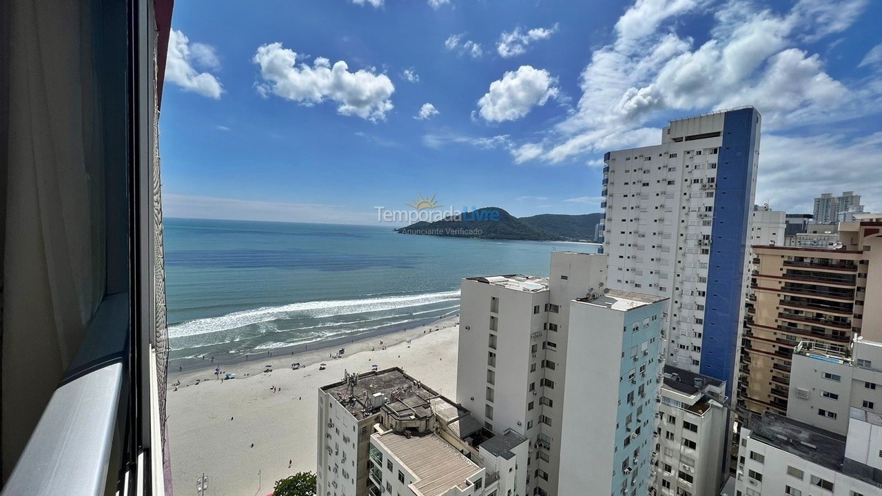 Apartamento para aluguel de temporada em Balneário Camboriú (Praia Central)