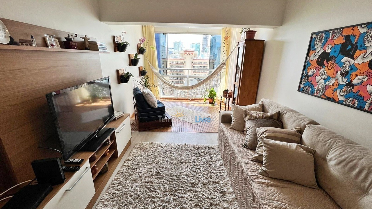 Apartamento para aluguel de temporada em Balneário Camboriú (Praia Central)