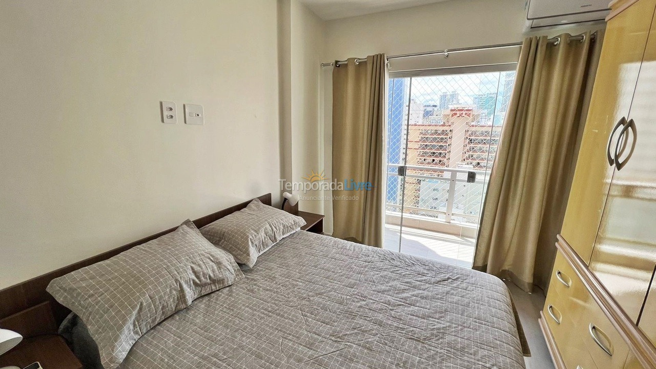 Apartamento para aluguel de temporada em Balneário Camboriú (Praia Central)