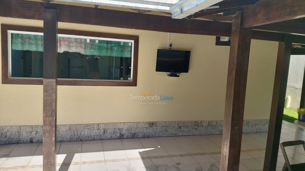 Casa para aluguel de temporada em Cabo Frio (Unamar)