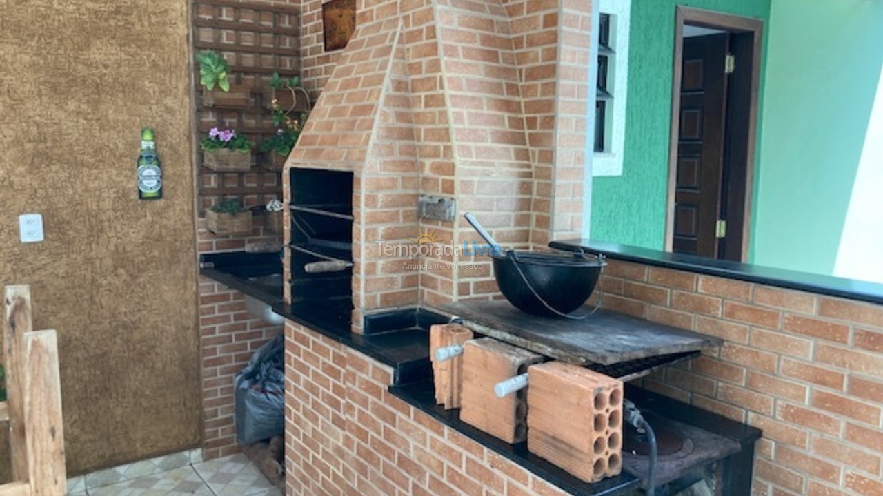 House for vacation rental in São Francisco do Sul (Prainha)