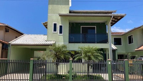 Casa para alugar em São Francisco do Sul - Prainha