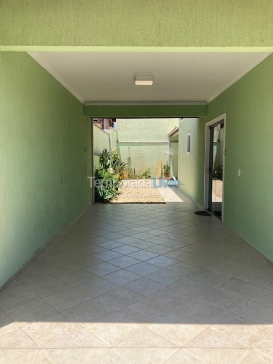 House for vacation rental in São Francisco do Sul (Prainha)