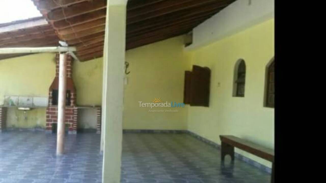 Casa para alquiler de vacaciones em Bertioga (São Rafael)