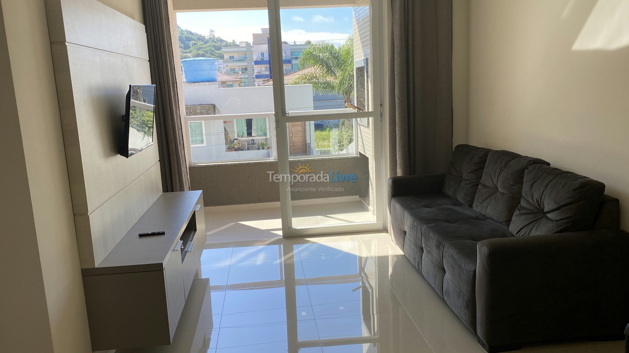 Apartment for vacation rental in Bombinhas (Praia de Bombinhas)