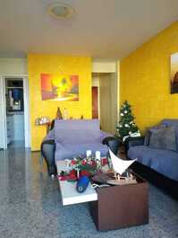 APARTAMENTO P/ TEMPORADA PRAIA DO FUTURO 3 MINUTOS Á PÉ DA PRAIA.