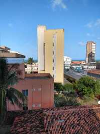 APARTAMENTO P/ TEMPORADA PRAIA DO FUTURO 3 MINUTOS Á PÉ DA PRAIA.