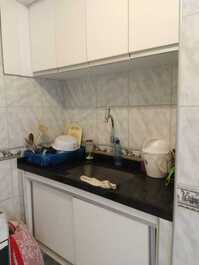 APARTAMENTO P/ TEMPORADA PRAIA DO FUTURO 3 MINUTOS Á PÉ DA PRAIA.